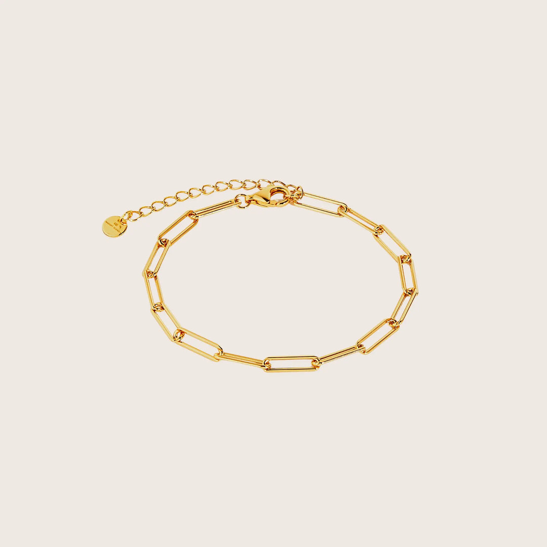 18K Gold Vermeil Rebekka paperclip bracelet - demi-fine jewellery by Margot Georgia