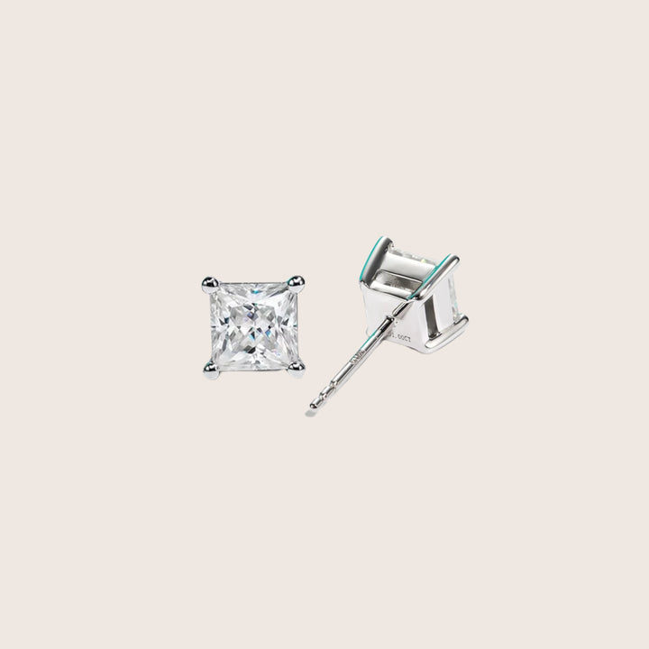 Front and back view of 18K White Gold Diamante Moissanite stud earrings in white