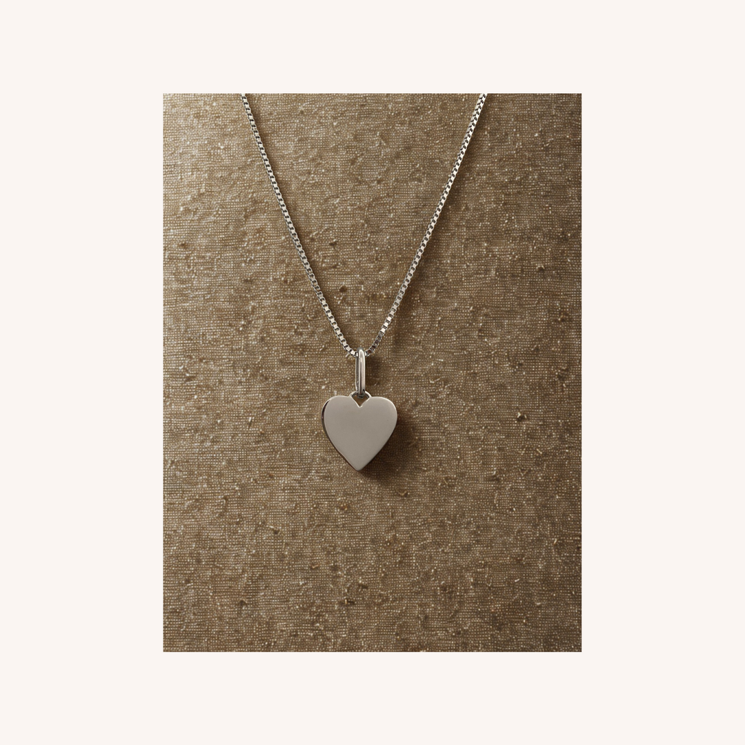 925 Sterling Silver Kordelia Engravable Heart Pendant Necklace