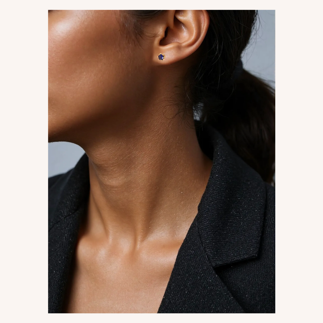 18K Gold Vermeil Sapphire Blue Round Stud Earrings
