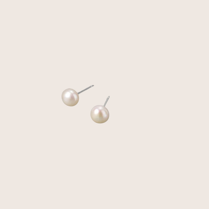 925 Sterling Silver Lula Pearl Stud Earrings