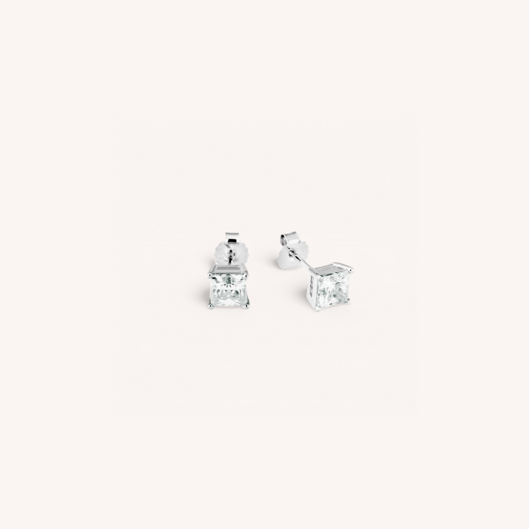 18K White Gold Diamante Moissanite Stud Earrings