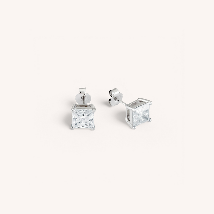 18K White Gold Diamante Moissanite Stud Earrings