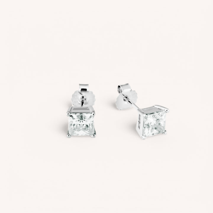 18K White Gold Diamante Moissanite Stud Earrings