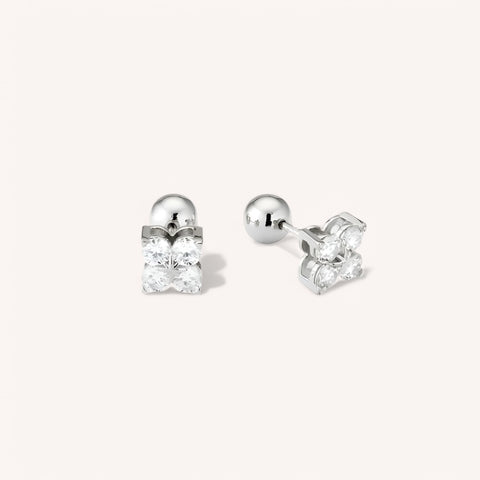 18K Gold Four Leaf Clover Moissanite Stud Earrings