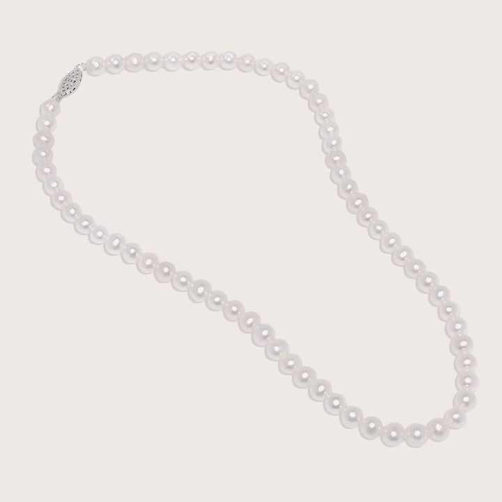 The Classic Pearl Set