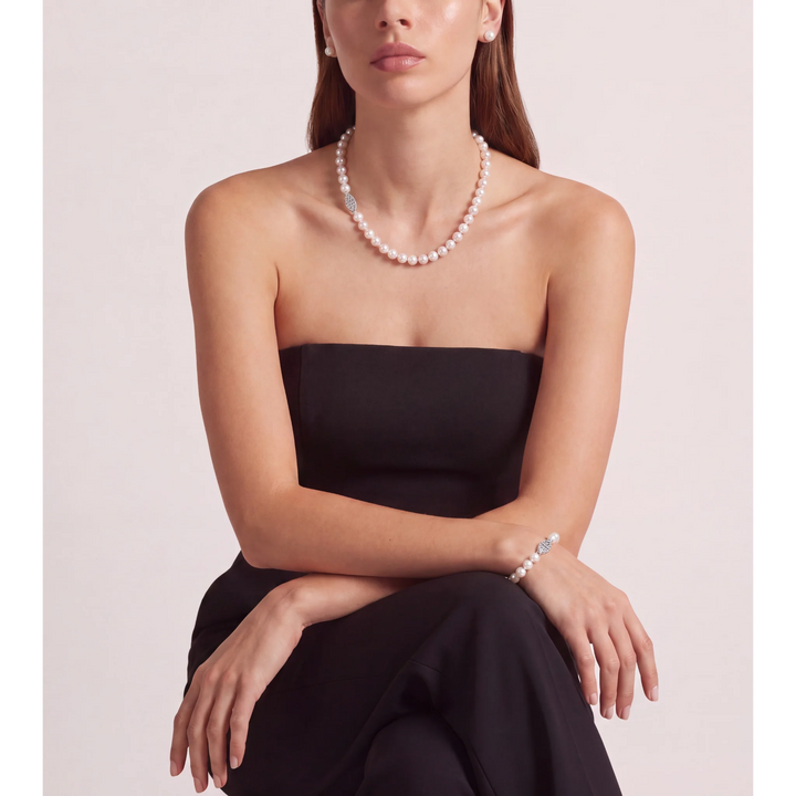 The Classic Pearl Set